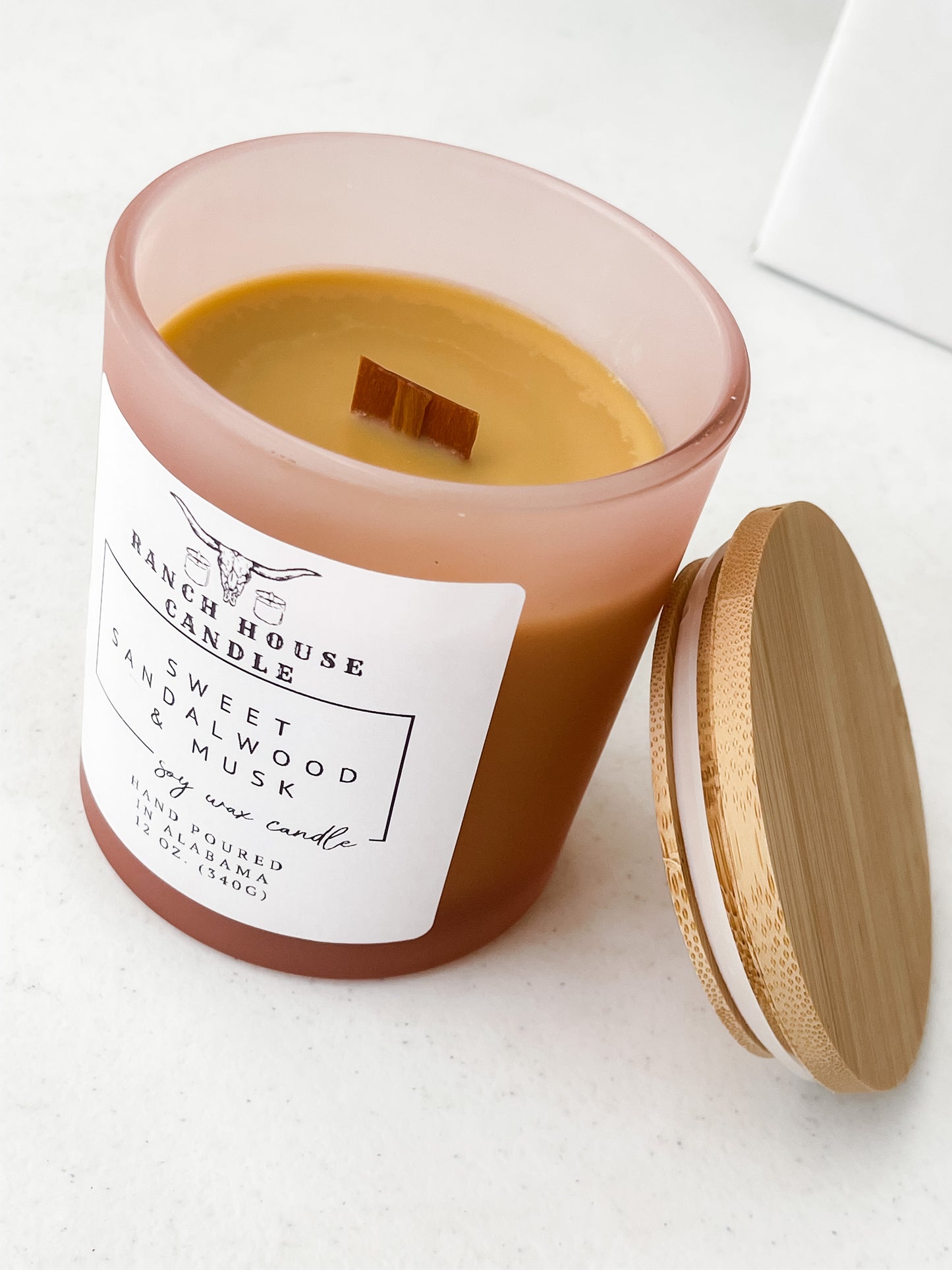 Sweet Sandalwood & Musk Candle